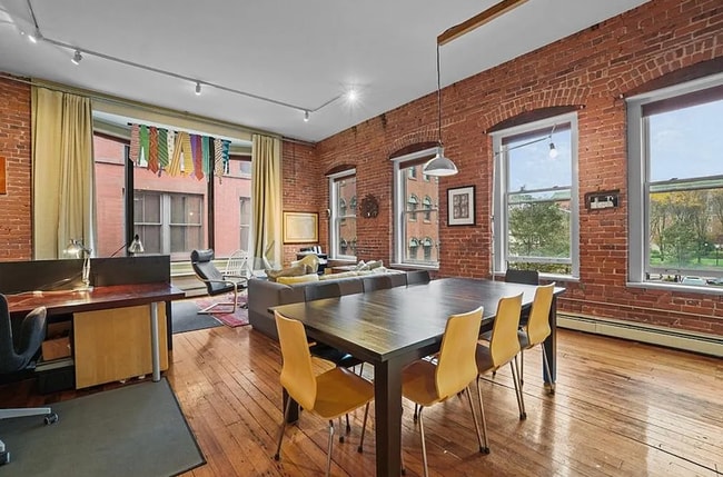 Photo - 93 Eddy St Unit 2