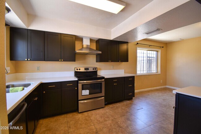 Photo - 6525 W Mercer Ln