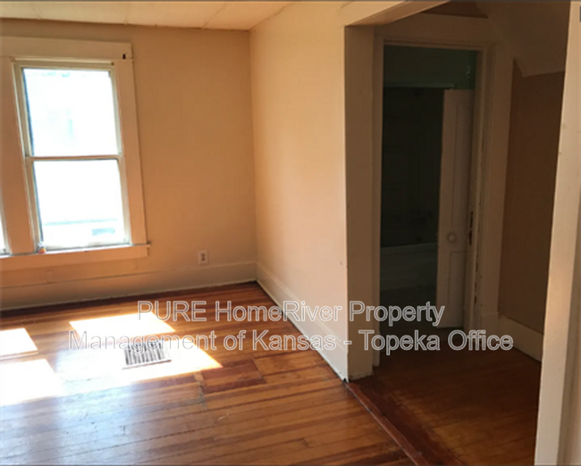 Photo - 1601 SW Mulvane St