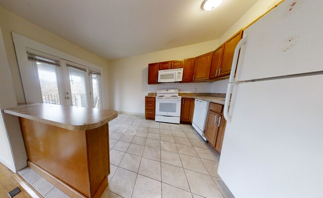 1121 Commonwealth Ave Unit 8