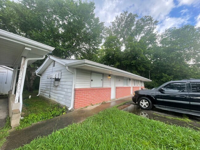 Photo - 721 US-62 Unit A