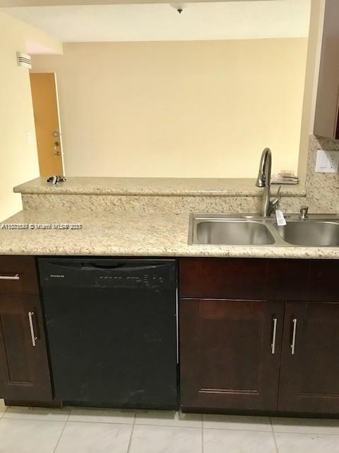 Photo - 9415 Fontainebleau Blvd Unidad 111