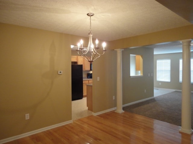 Photo - 5145 Oak Creek Trail