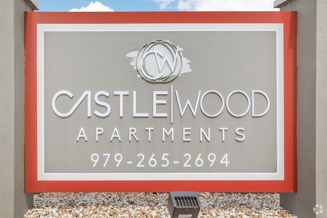 Building Photo - Castlewood Apartments