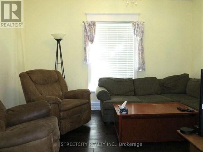 Photo - 173 Mt Pleasant Ave