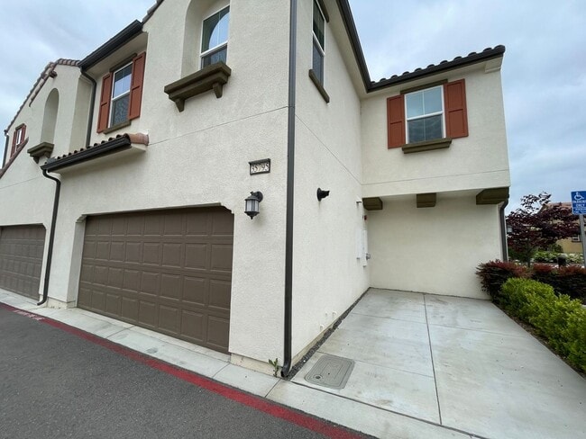 Photo - 35795 Landon Ln