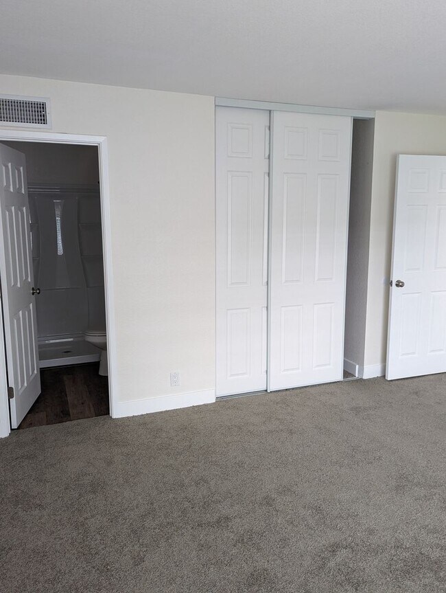 Fully Upgraded 3 Bed/2 Bath Condo Poway Condo for Rent in Poway, CA