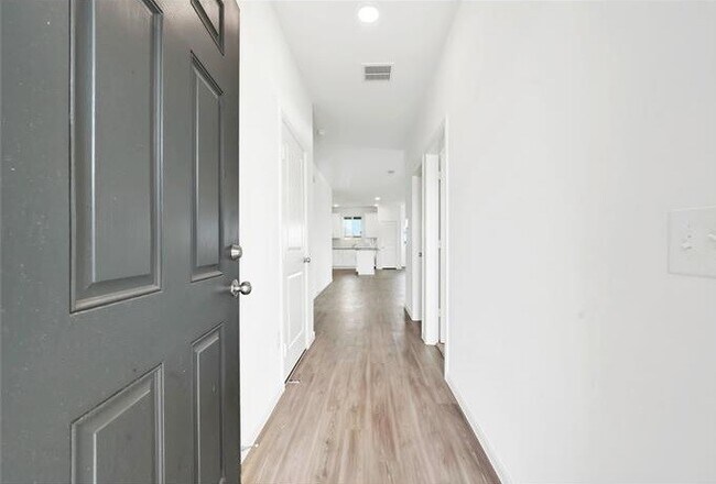 Photo - 21102 Turtle Gln Ln