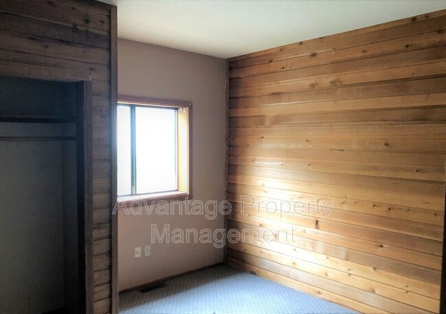 Photo - 444 NW 17th St