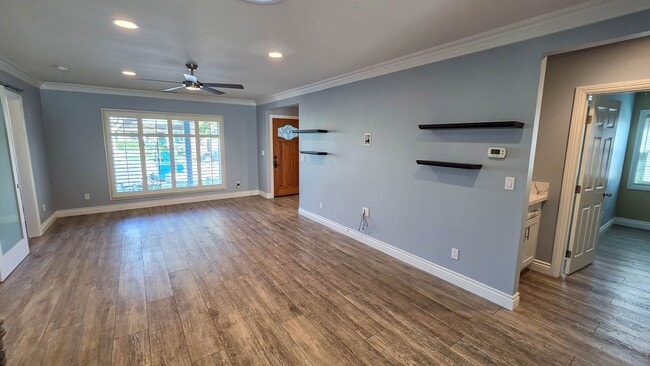 16129 Sunny Ct