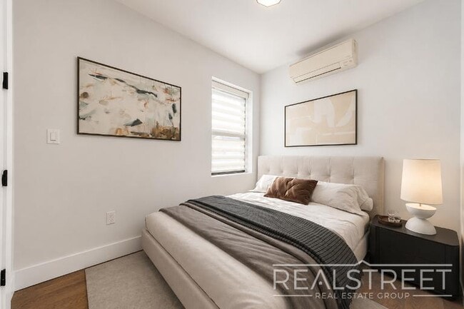 Photo - Lexington Avenue Unit 3F