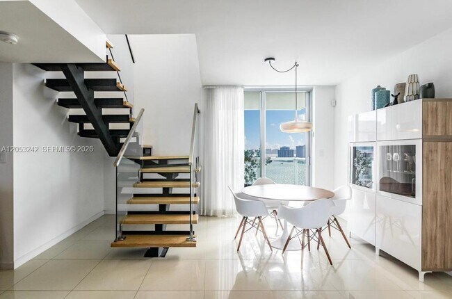 Building Photo - 7928 East Dr Unit 1604 + DEN