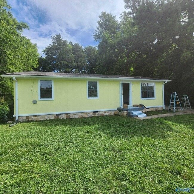 Building Photo - 3706 Wilbanks Dr