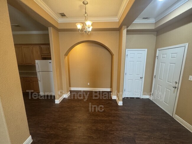 Photo - 7071 Lake Joanne Dr