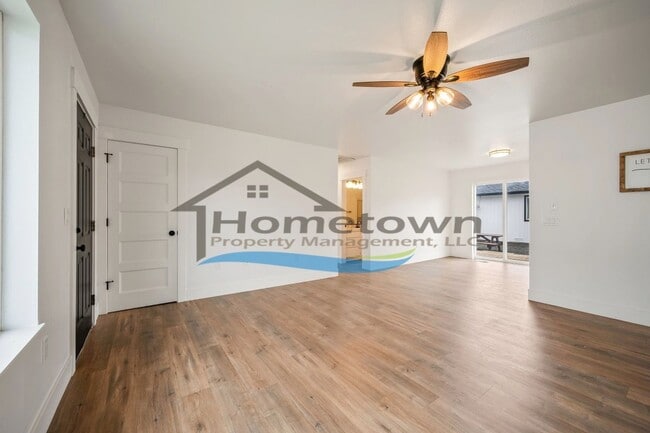 Photo - 1804 E Coeur D Alene Ave Unit B