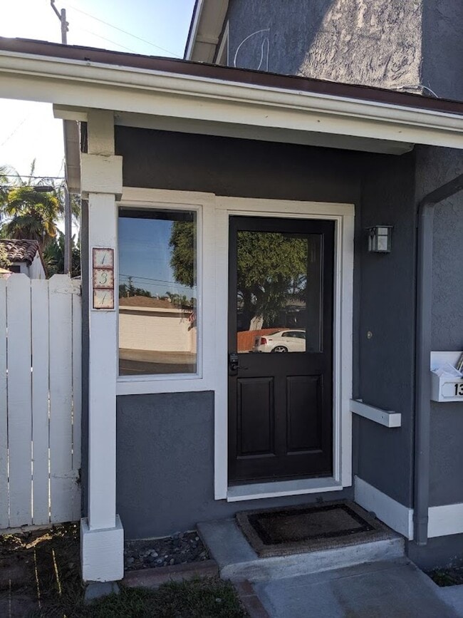 Photo - 131 W Mariposa Unit # A