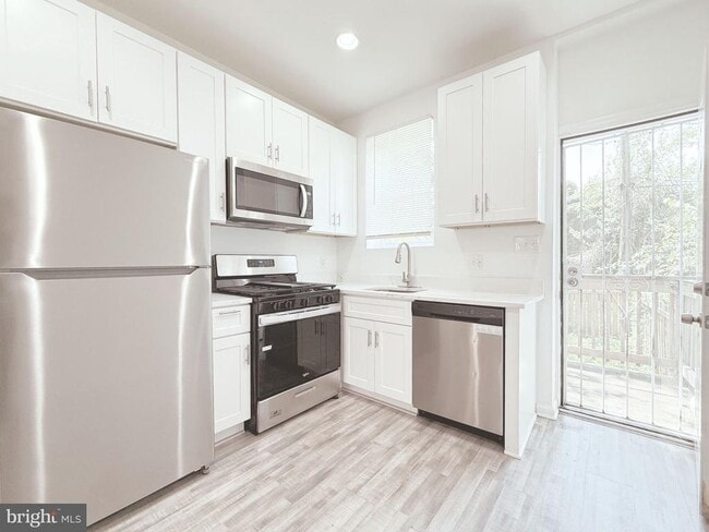 Photo - 812 N Payson St