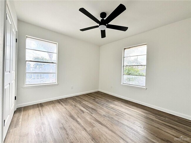 Photo - 7 N 28th St Unit 4