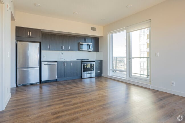 1BR 1BA - 604SF - deVille at Quarry Park