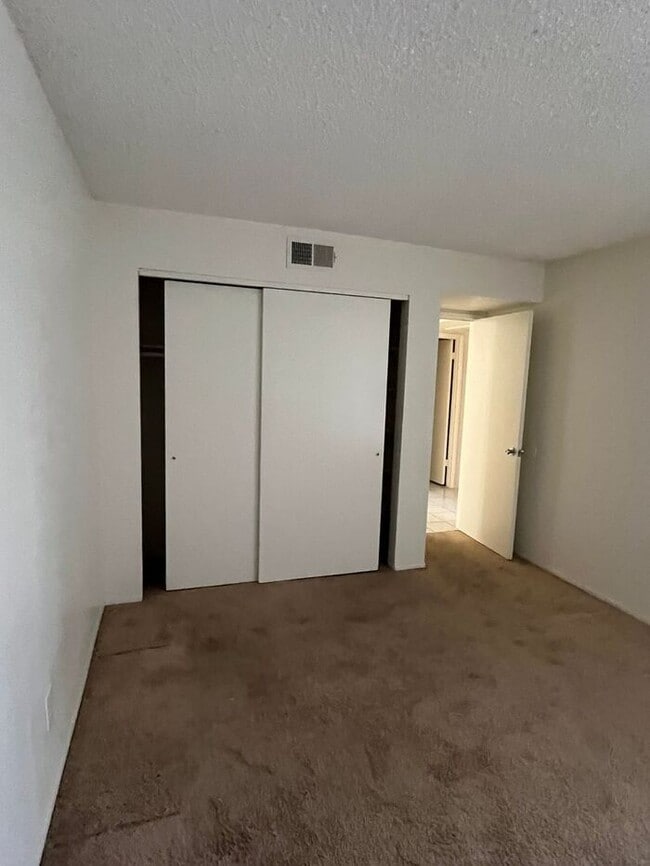 Photo - 1201 S McClintock Dr