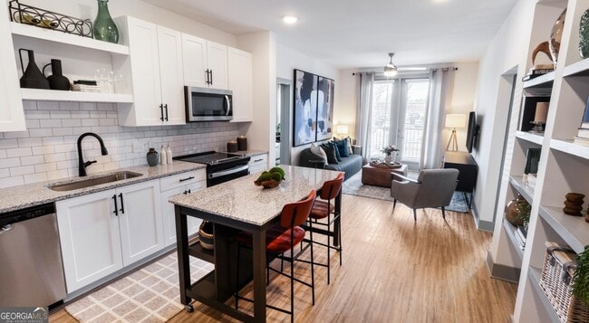 Building Photo - 2370 Sever Rd NW Unit 5410