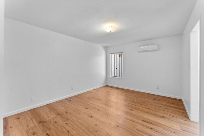 Photo - Prime Location on Adams Avenue: Modern Comfort Meets Historic Charm Unit 3145