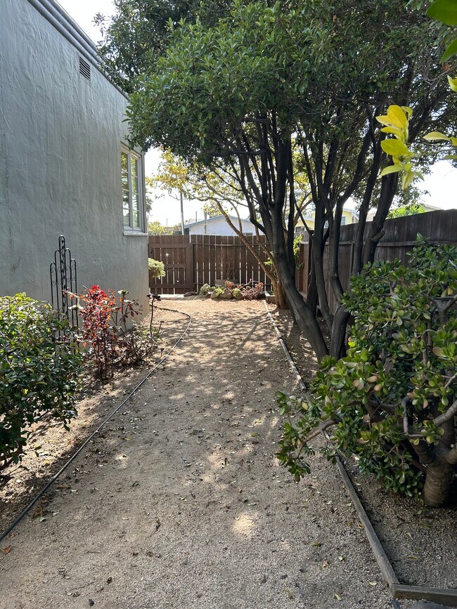 Photo - 1903 Sacramento St