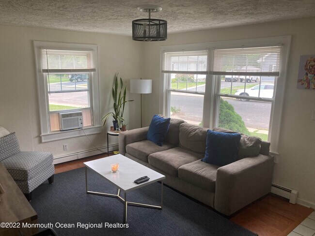 612 Campbell Ave Unit 1