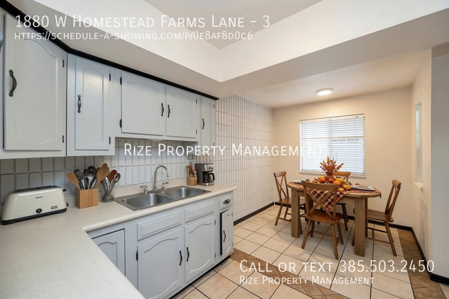 1880 W Homestead Farms Ln