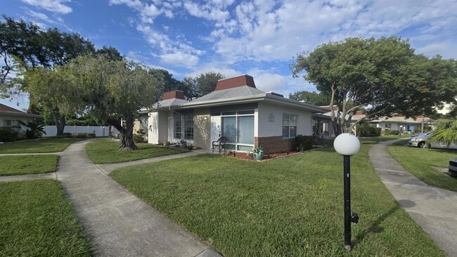 Photo - 4373 Tahitian Gardens Cir Unidad A