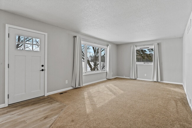 Photo - 9402 65th St NE Casa