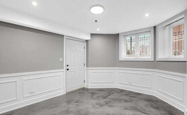 Photo - 3624 W George St