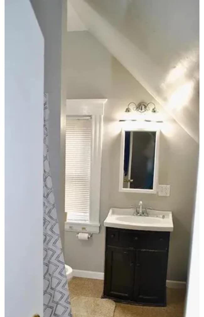 Photo - 2335 Wheeler St