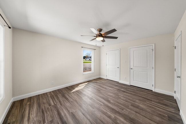 Photo - 1908 Laurel Ln