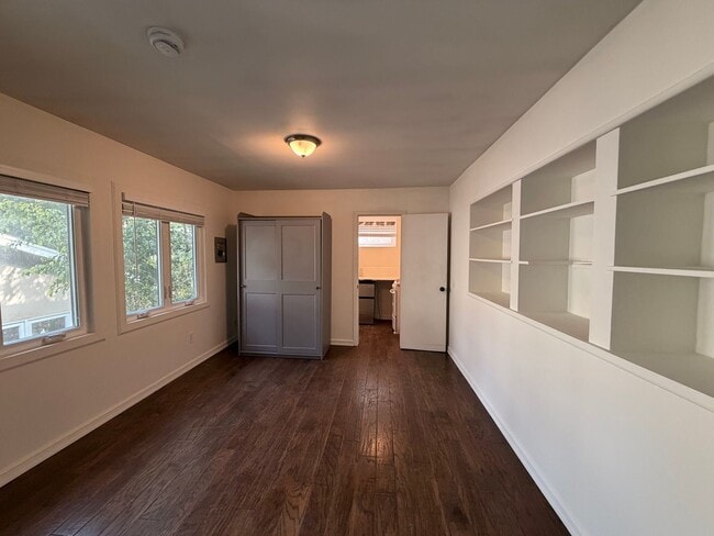 Photo - 2530 Glen Green St Unidad 2528 1/2