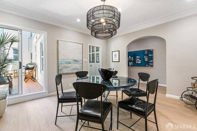 Photo - 228 Mallorca Way