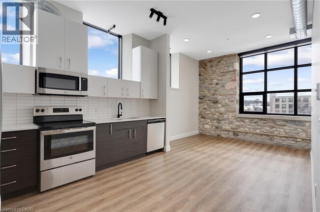 Photo - 15 Main St Unité 301