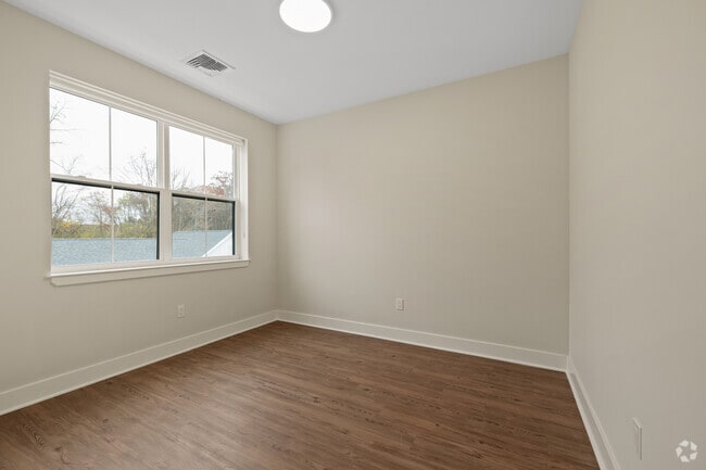 1BR, 1BA - 854SF - Den