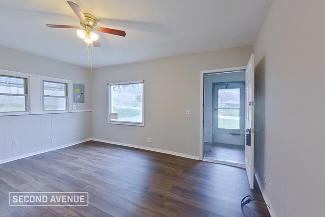 Photo - 1635 Bronson Rd