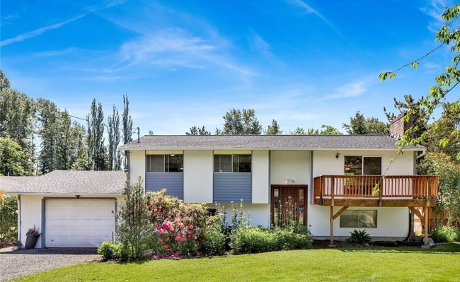 Building Photo - $1000 off first month rent w/ 12-month lea... Rental