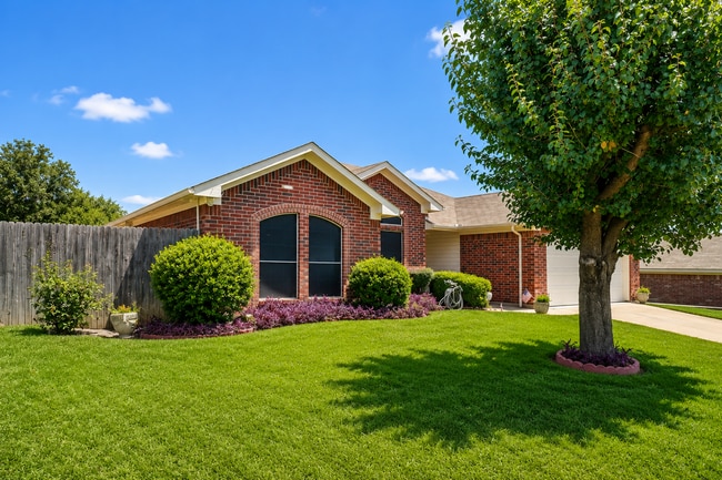 Building Photo - Where Style, Space, and Comfort Come Home.