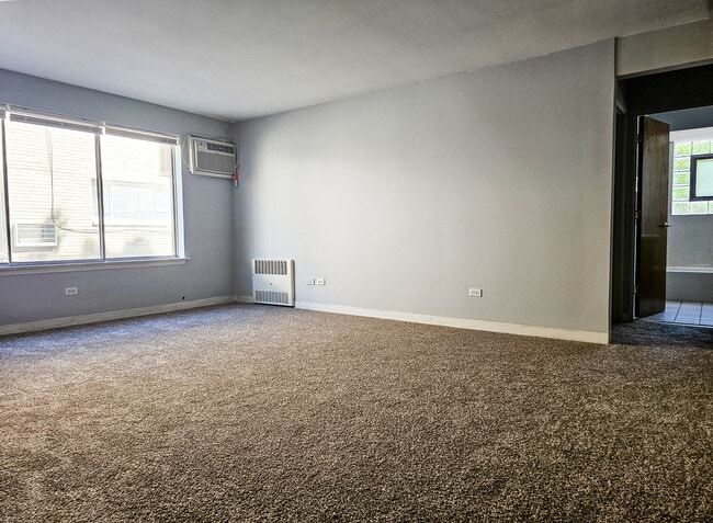 Photo - 1111 N Harlem Ave Unit 1C