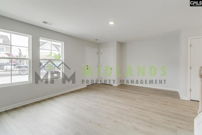 Photo - 3068 Harborview Dr