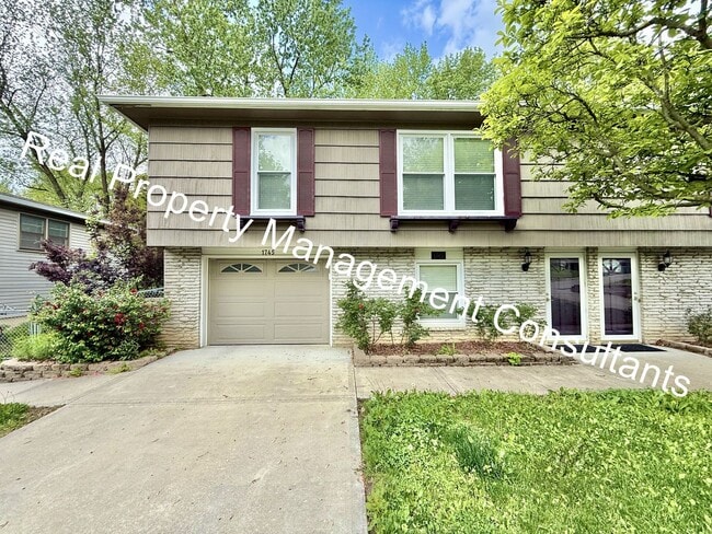 2 Bedroom, 1.5 Bath Now Available! - 2 Bedroom, 1.5 Bath Now Available! House