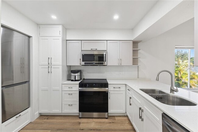 Photo - 5606 Blue Shadows Ct Unit 10