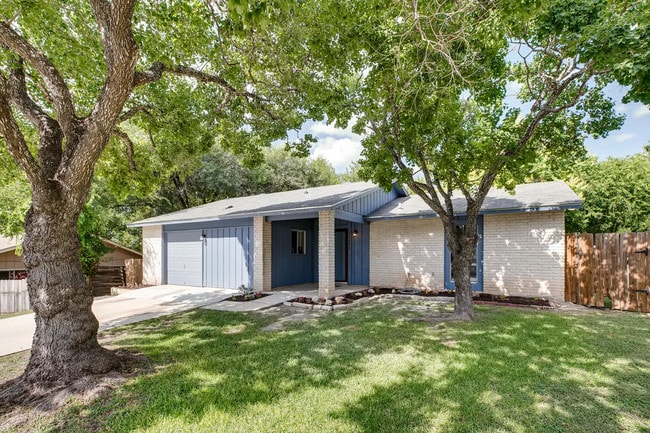Building Photo - 16406 Spruce Cove St