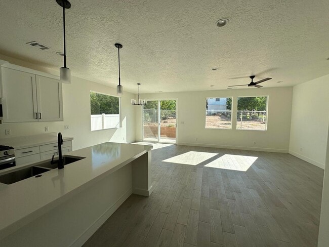 Photo - La Verkin Home for Rent