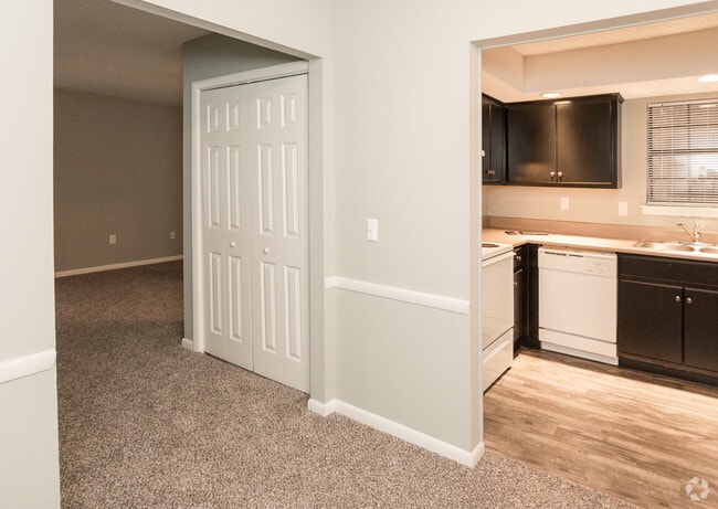 Kitchen, Dining Room