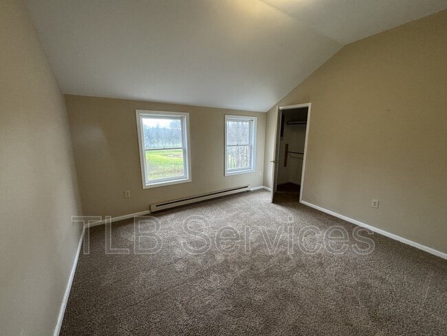 Photo - 15927 PA-407