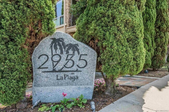 2955 McCall St Unidad 301